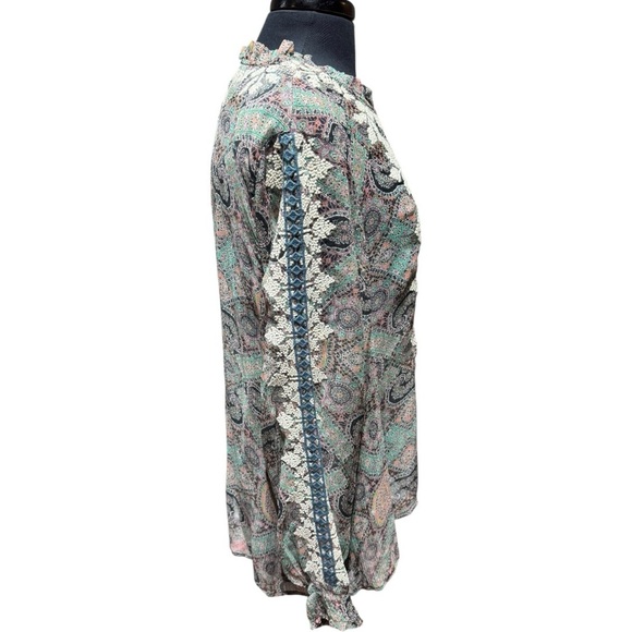 Sundance Bohemian Paisley Embroidered Cupro Blouse Ruffle Keyhole Back Size M - Picture 2 of 8